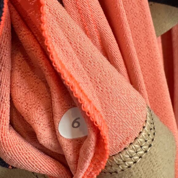 Lululemon No Limits Stripe Layered Built-In Sports Bra Tank - Picture 6 of 6